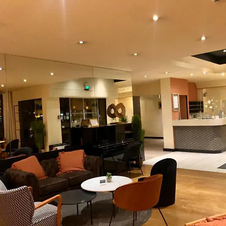 Le Progres Hotel 3*