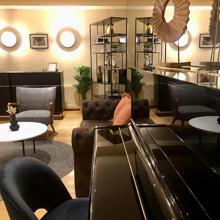 Le Progres Hotel 3*