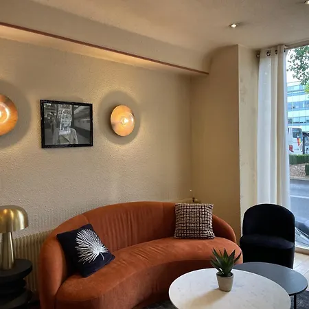 Le Progres 3* أنجير