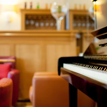 Le Progres 3* Angers