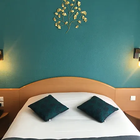 Le Progres 3* אנז'ה