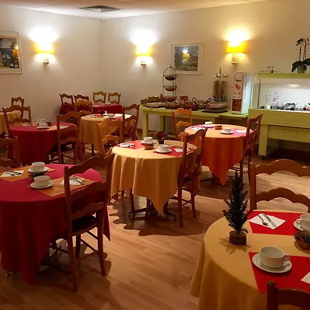Hotel Le Progres 3*