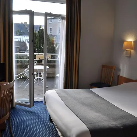 Le Progres Hotel 3*