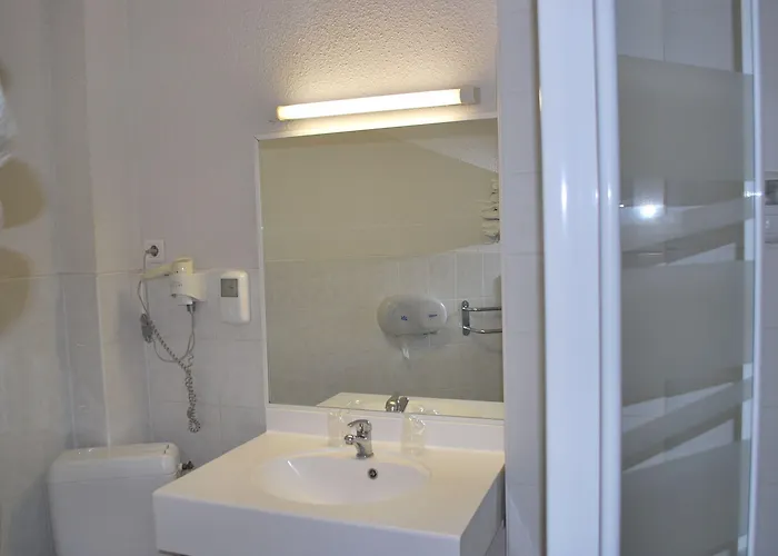 Le Progres أنجير