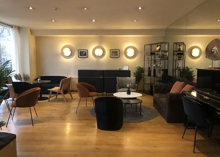 Le Progres Hotel Angers