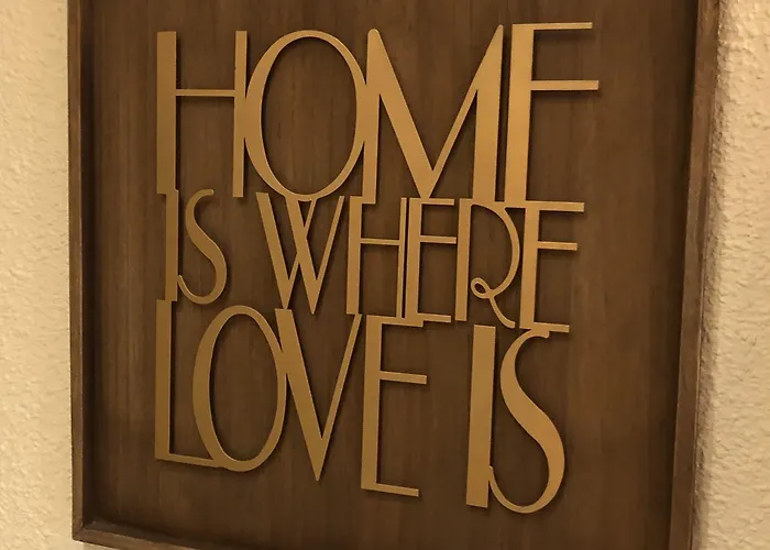 Le Progres Hotel Angers